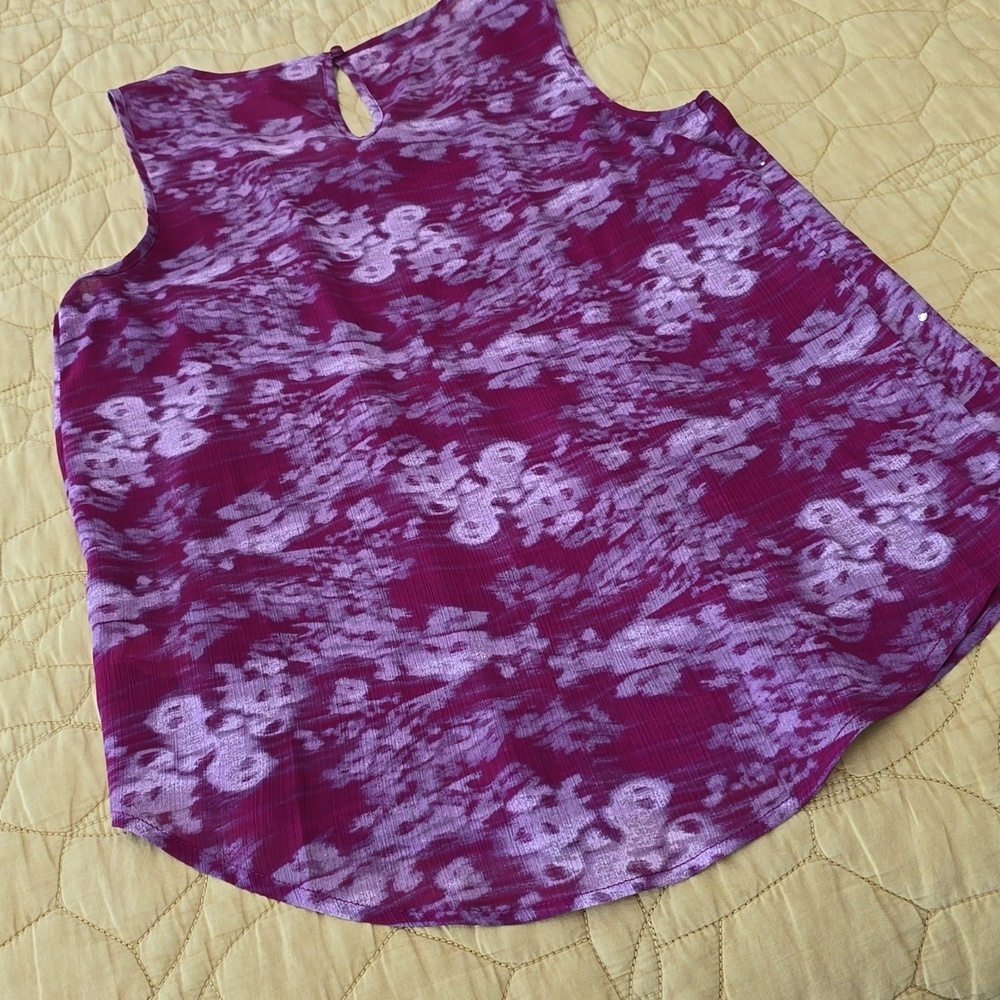Juicy Couture Sleeveless Blouse - Picture 7 of 7